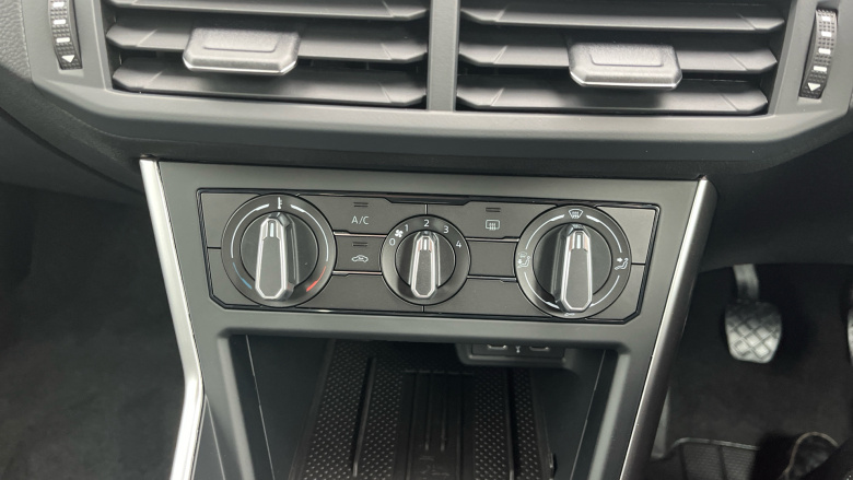 Volkswagen Polo 1.0 Life 5dr Petrol Hatchback